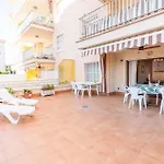 Seafront 1ª Linea Y 2 Piscinas شقة *